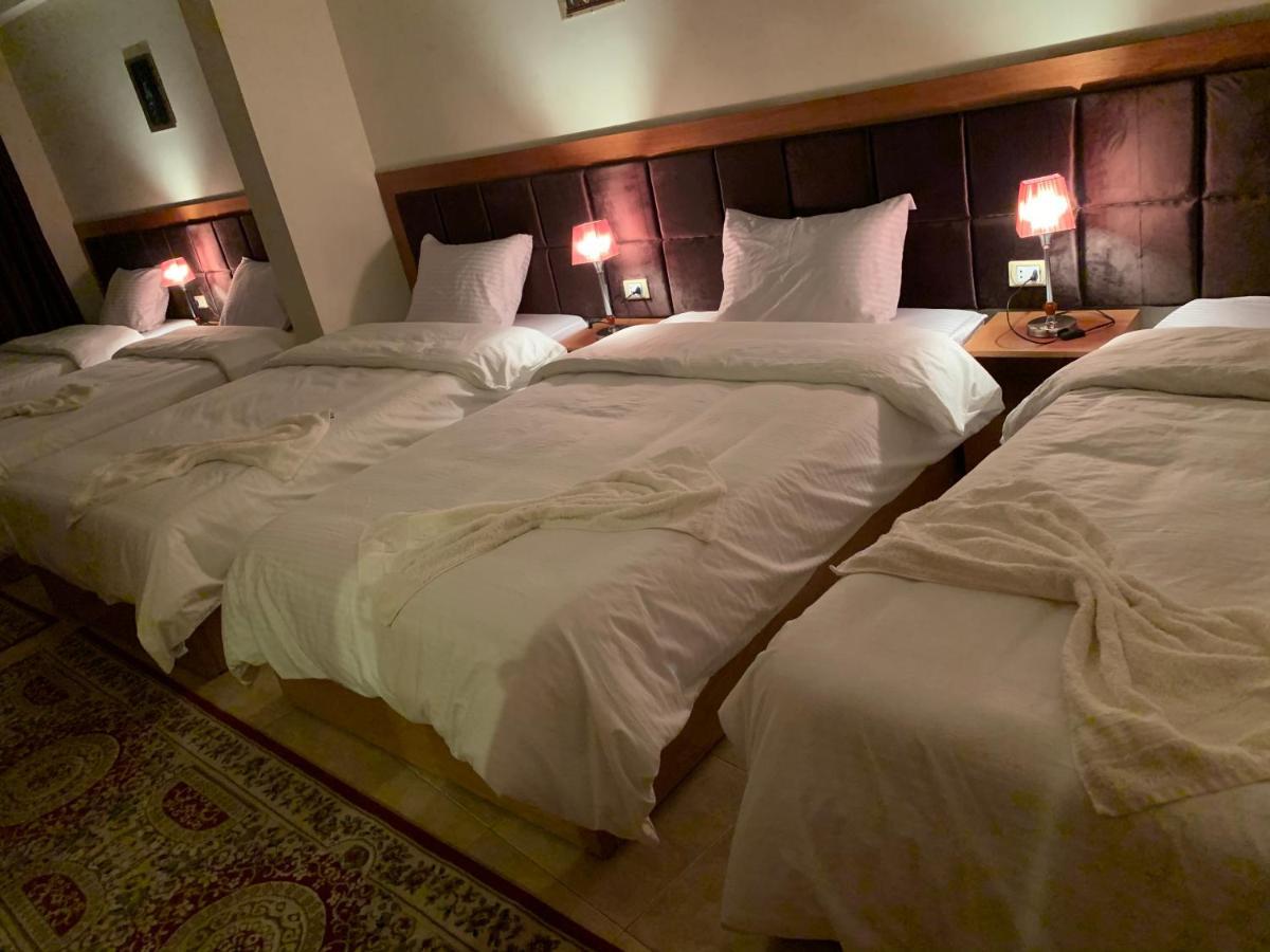 Draz Pyramids View Bed & Breakfast Kafret el-Gabal Eksteriør billede